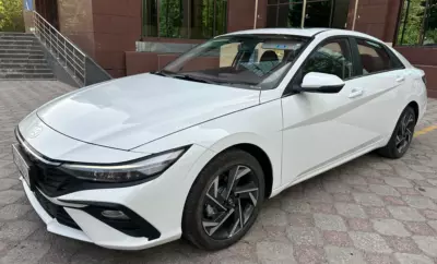 Hyundai Elantra 1.5L 2024