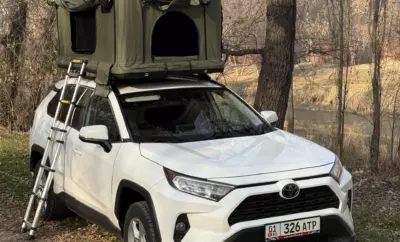 Roof tent