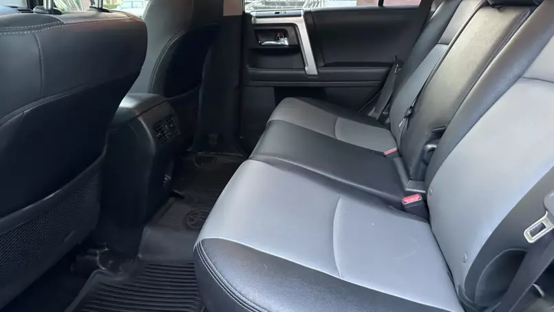 Аренда Toyota 4runner 2019 5 мест 4WD в Бишкеке — фото 8